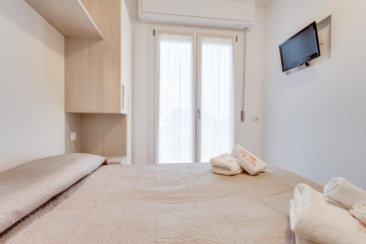 Hotel Riz チェルヴィア エクステリア 写真